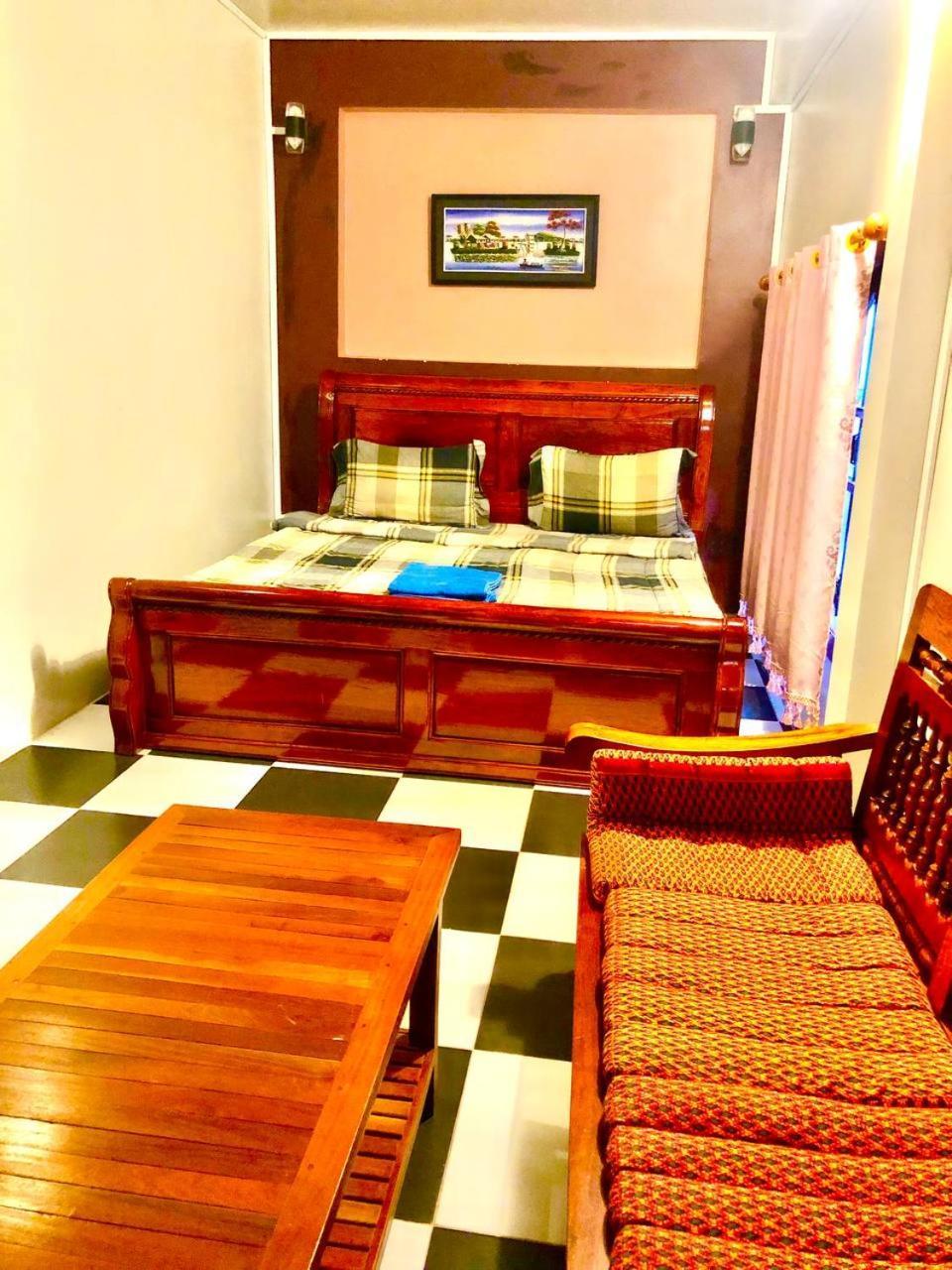 Sihariddh Guesthouse Siem Reap Exterior foto